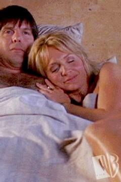 Dan et Debbie se retrouvent au lit