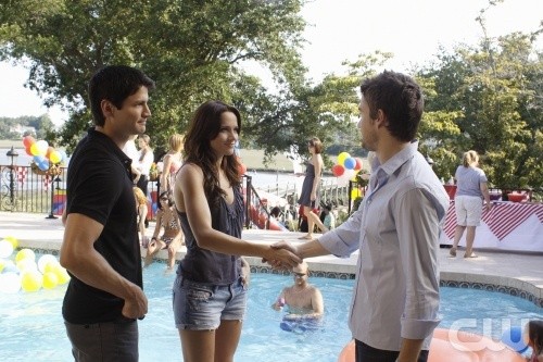 Nathan présente Quinn, sa belle soeur et Clay son agent